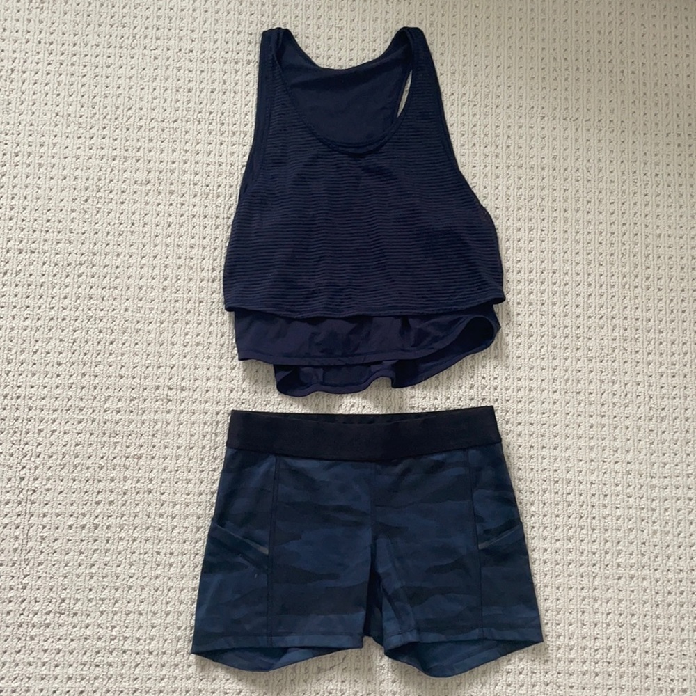 Lulu lemon tank top and biker short outfit